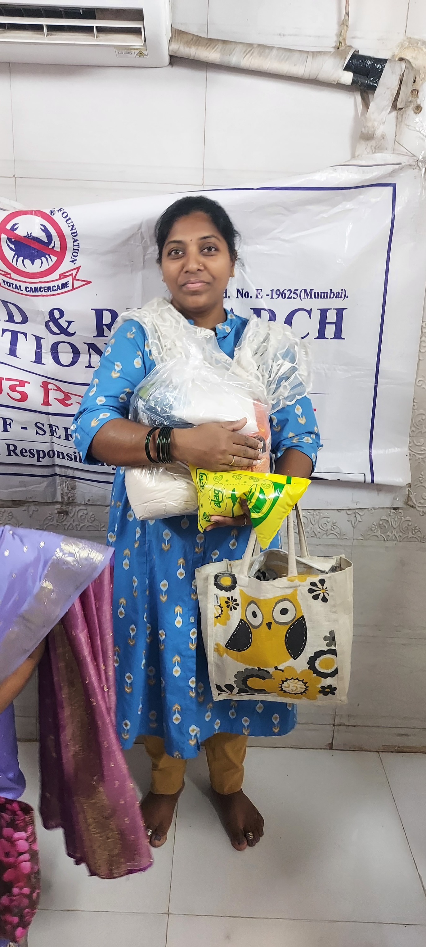 Hunger Eradication Programme at Kohinoor Mill Compound photo gallery cover