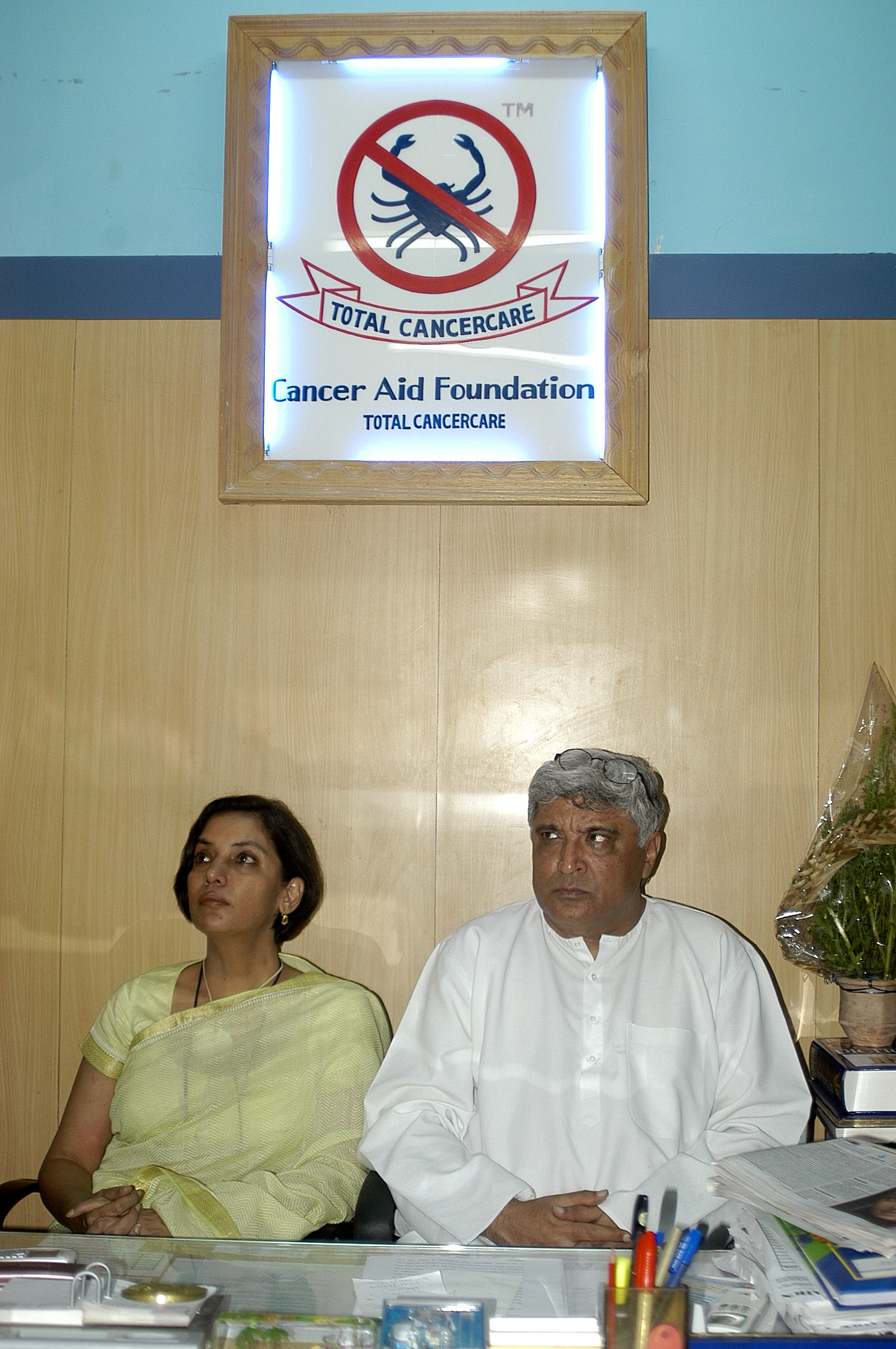 Javed Akhtar & Shabana Azmi visit CARF Office photo gallery cover