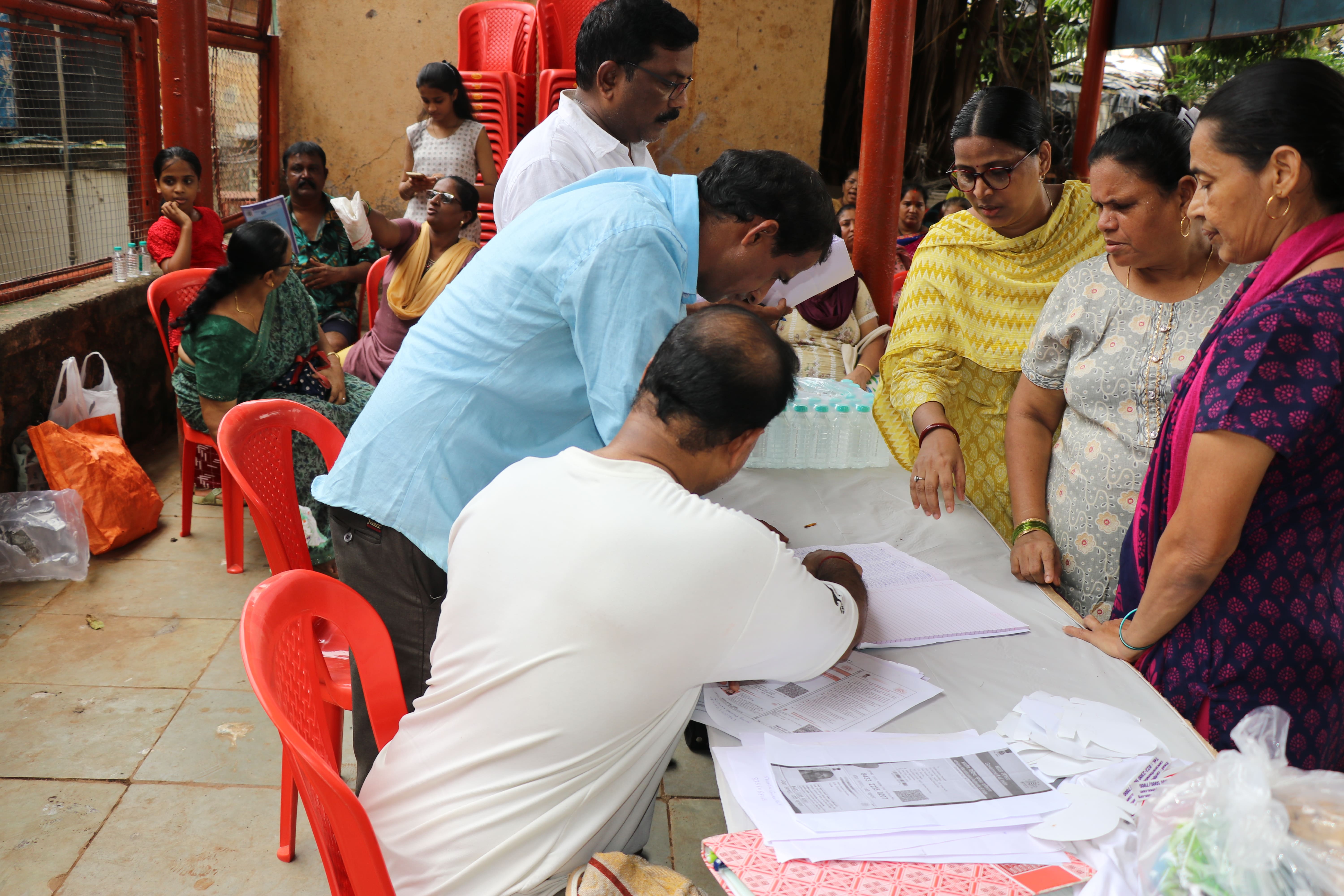 Hunger Eradication Programme at Mirashi Nagar photo gallery cover