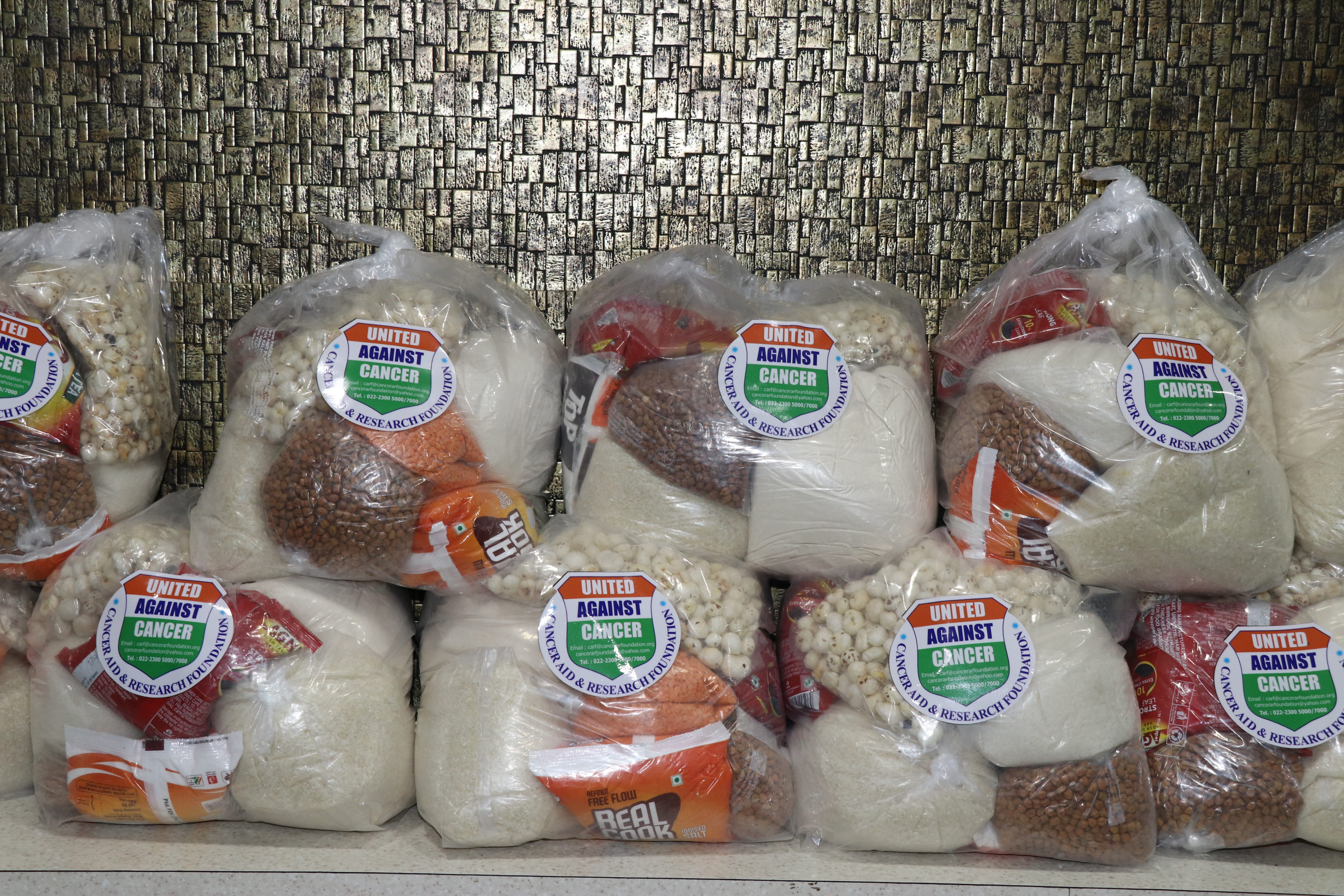 Hunger Eradication at Vikhroli West  photo gallery cover